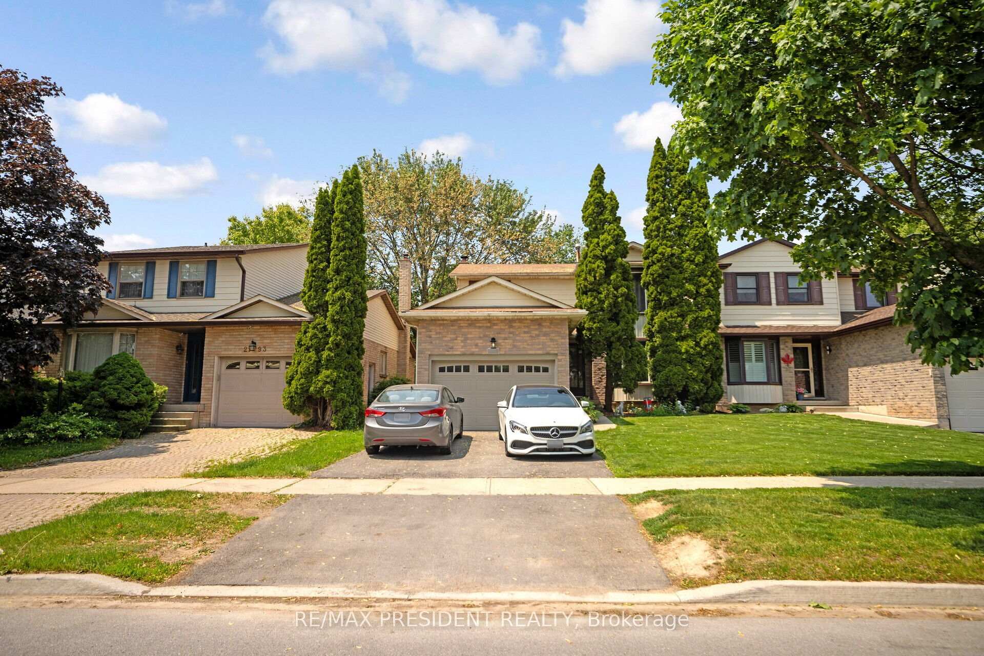 Photo 1 of 2197 Leominster Drive, Burlington, Brant Hills — HOMEH