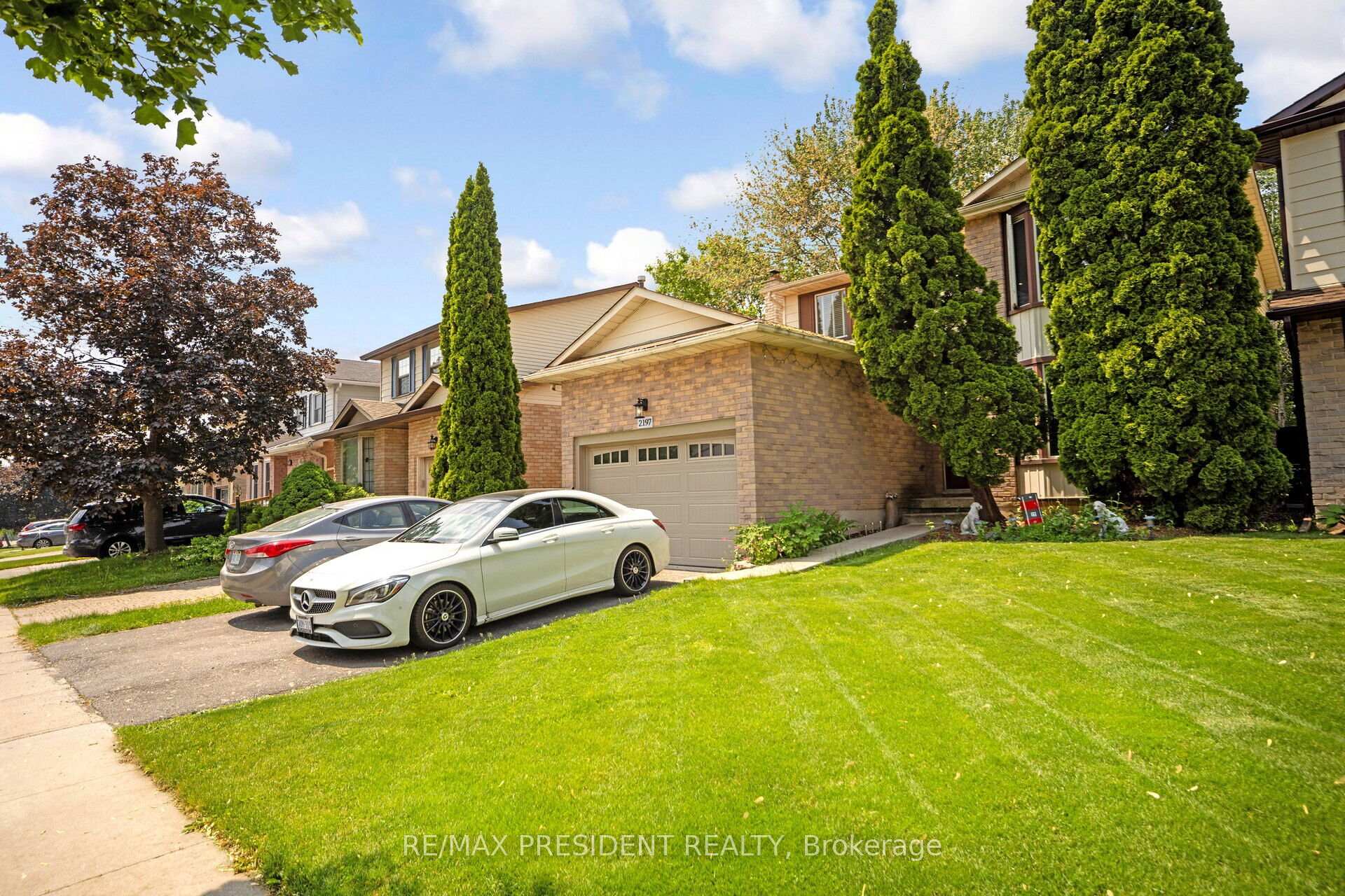 Photo 31 of 2197 Leominster Drive, Burlington, Brant Hills — HOMEH