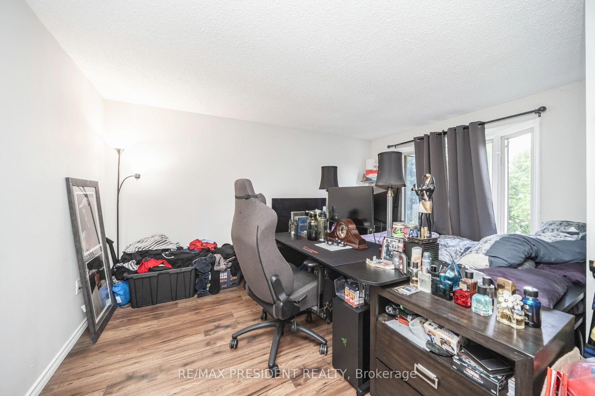 Photo 13 of 2197 Leominster Drive, Burlington, Brant Hills — HOMEH