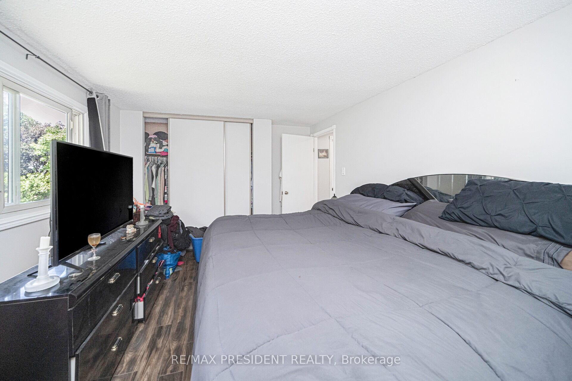 Photo 47 of 2197 Leominster Drive, Burlington, Brant Hills — HOMEH