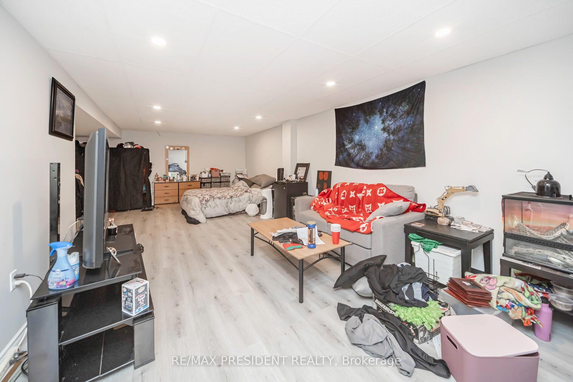 Photo 42 of 2197 Leominster Drive, Burlington, Brant Hills — HOMEH