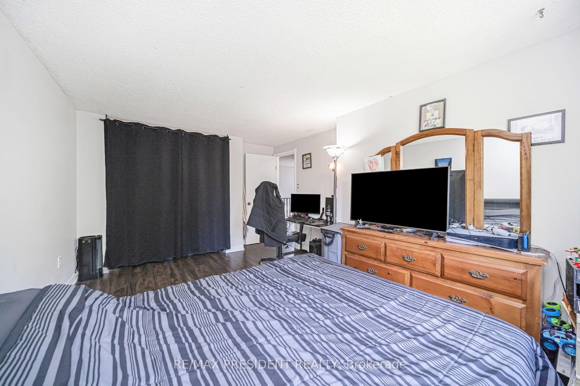 Photo 21 of 2197 Leominster Drive, Burlington, Brant Hills — HOMEH