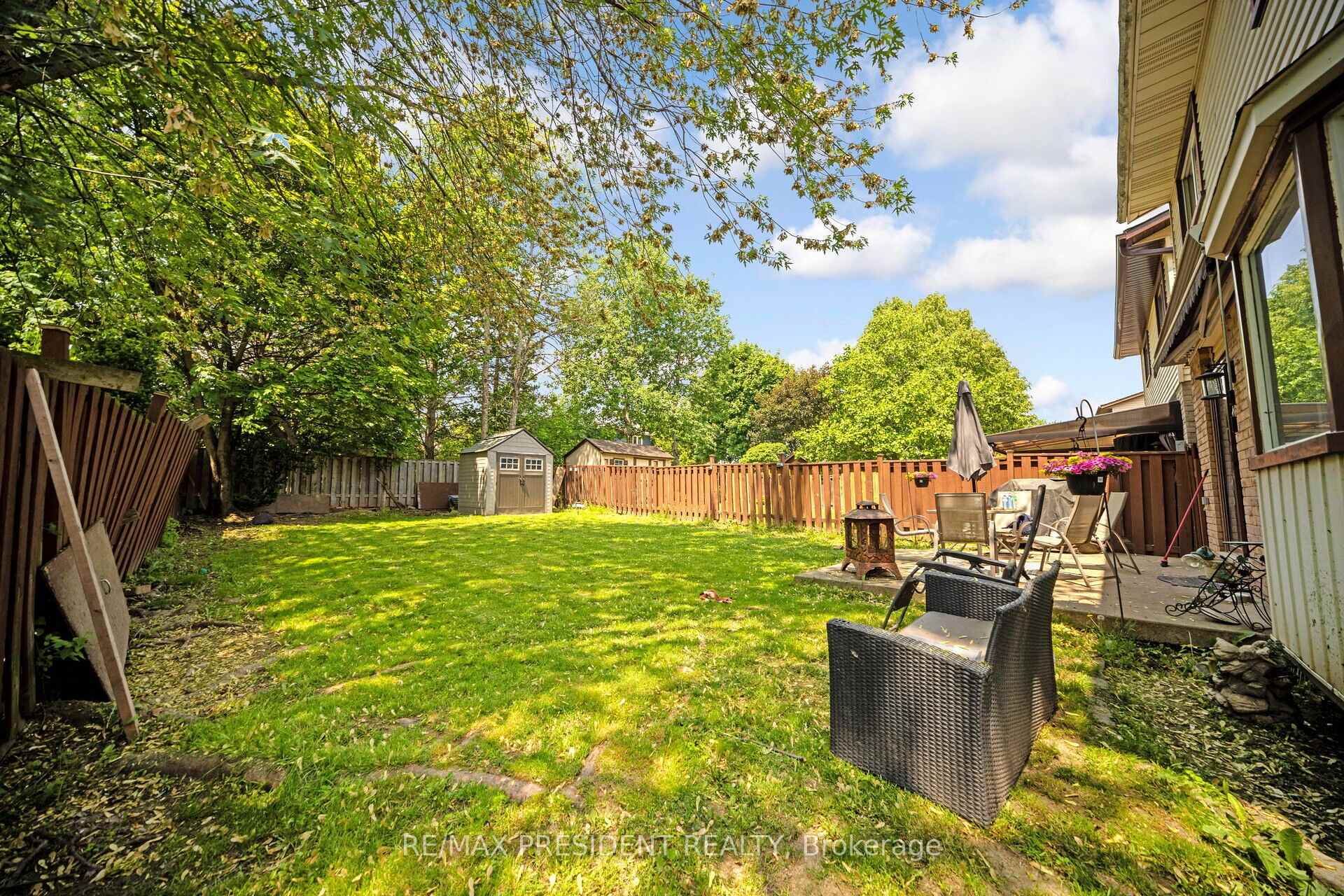 Photo 16 of 2197 Leominster Drive, Burlington, Brant Hills — HOMEH