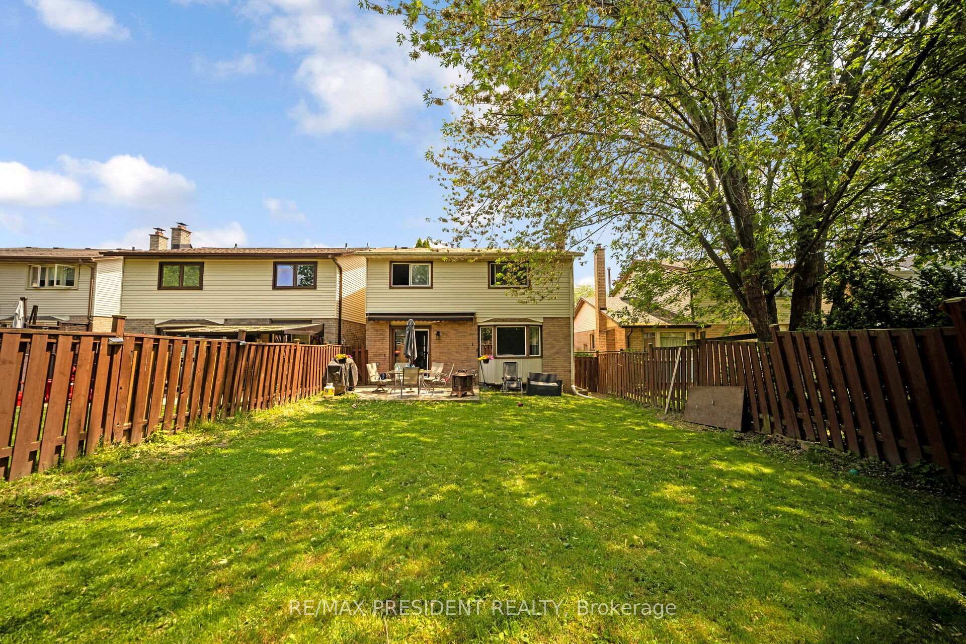 Photo 34 of 2197 Leominster Drive, Burlington, Brant Hills — HOMEH