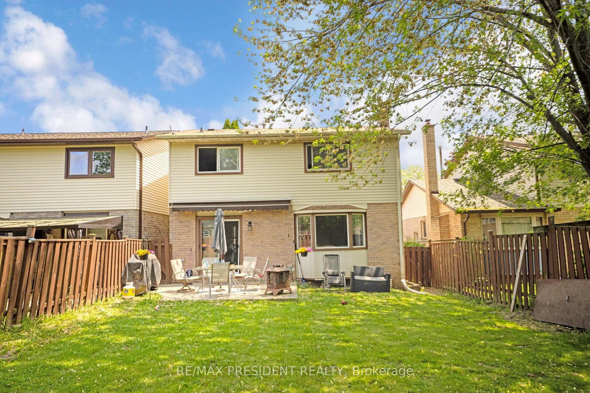 Photo 46 of 2197 Leominster Drive, Burlington, Brant Hills — HOMEH