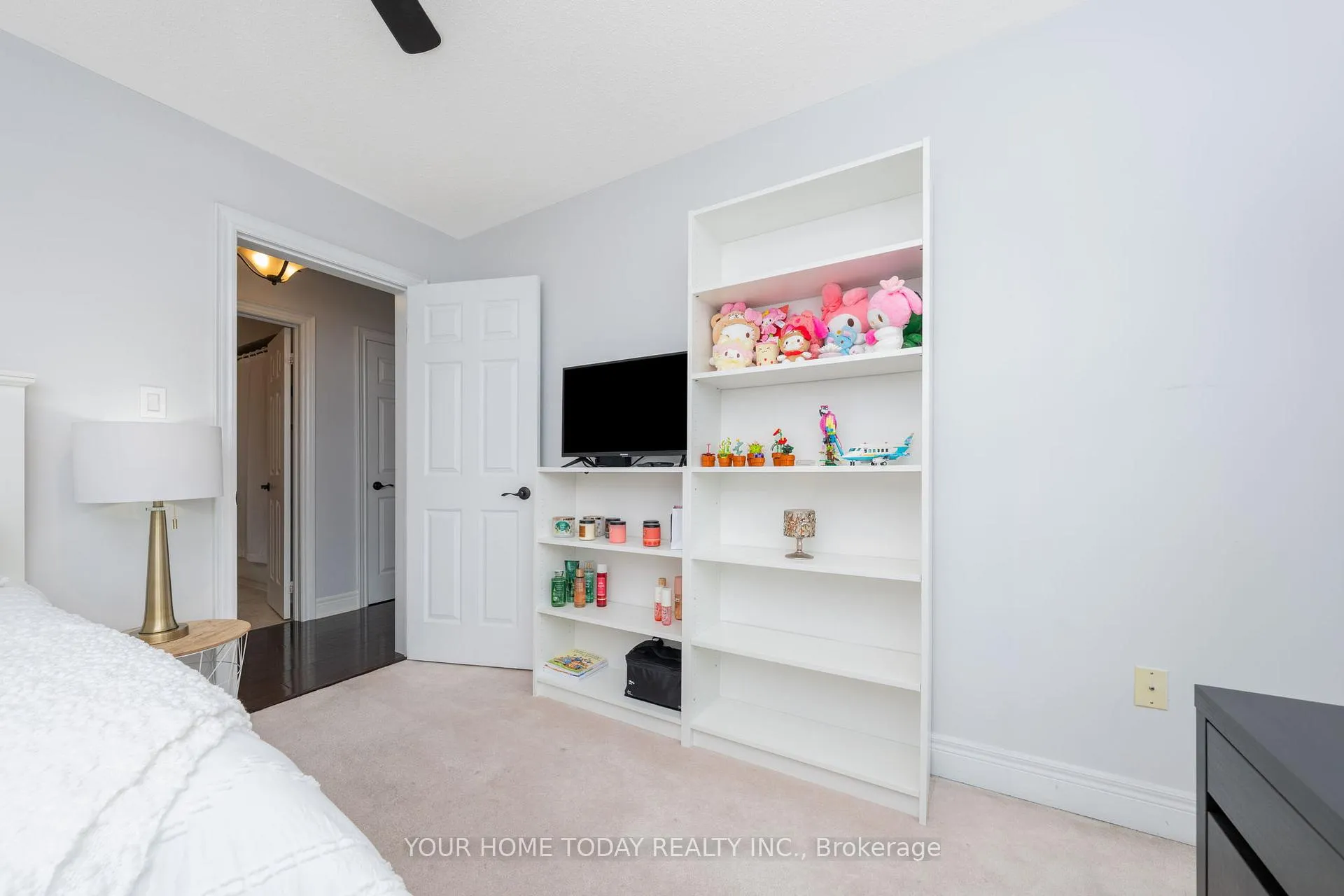 Photo 36 of 430 Barber Drive, Halton Hills, Georgetown — HOMEH
