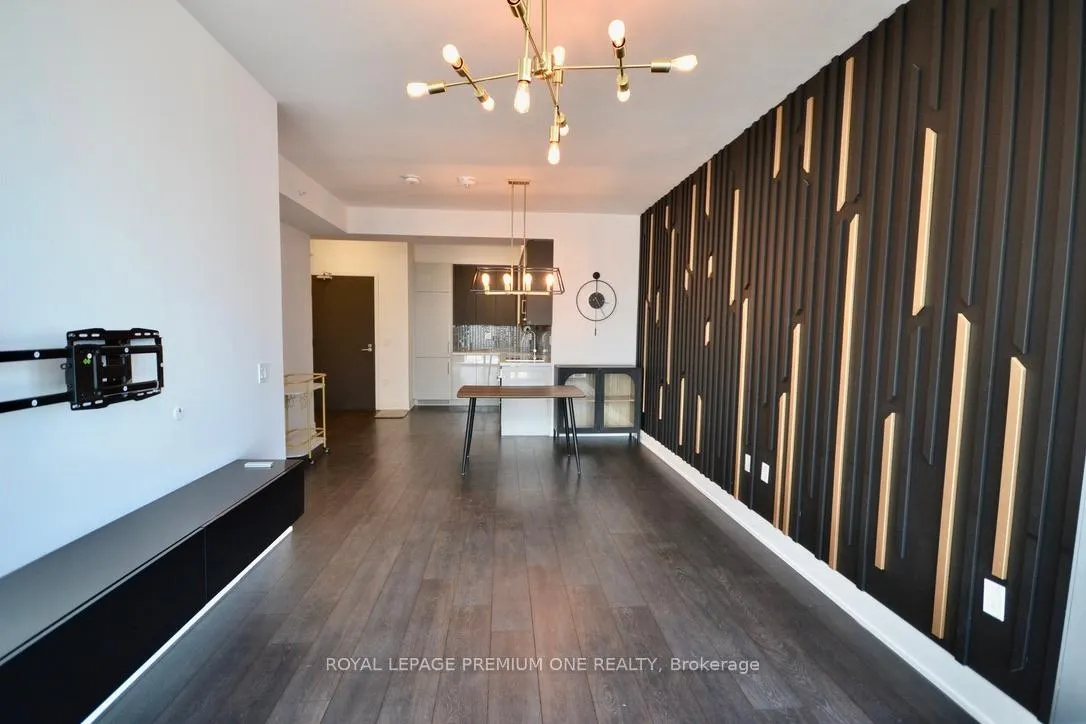 Photo 17 of Unit 3609, 2916 Highway 7 Road E, Vaughan, Concord — HOMEH