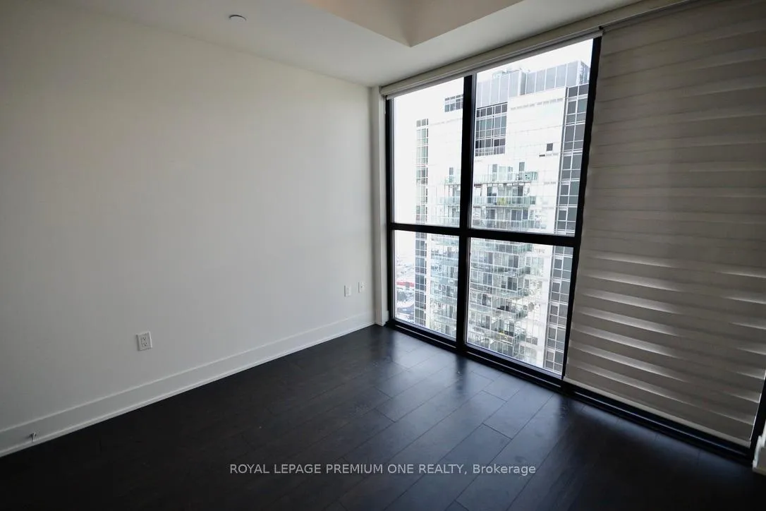 Photo 23 of Unit 3609, 2916 Highway 7 Road E, Vaughan, Concord — HOMEH