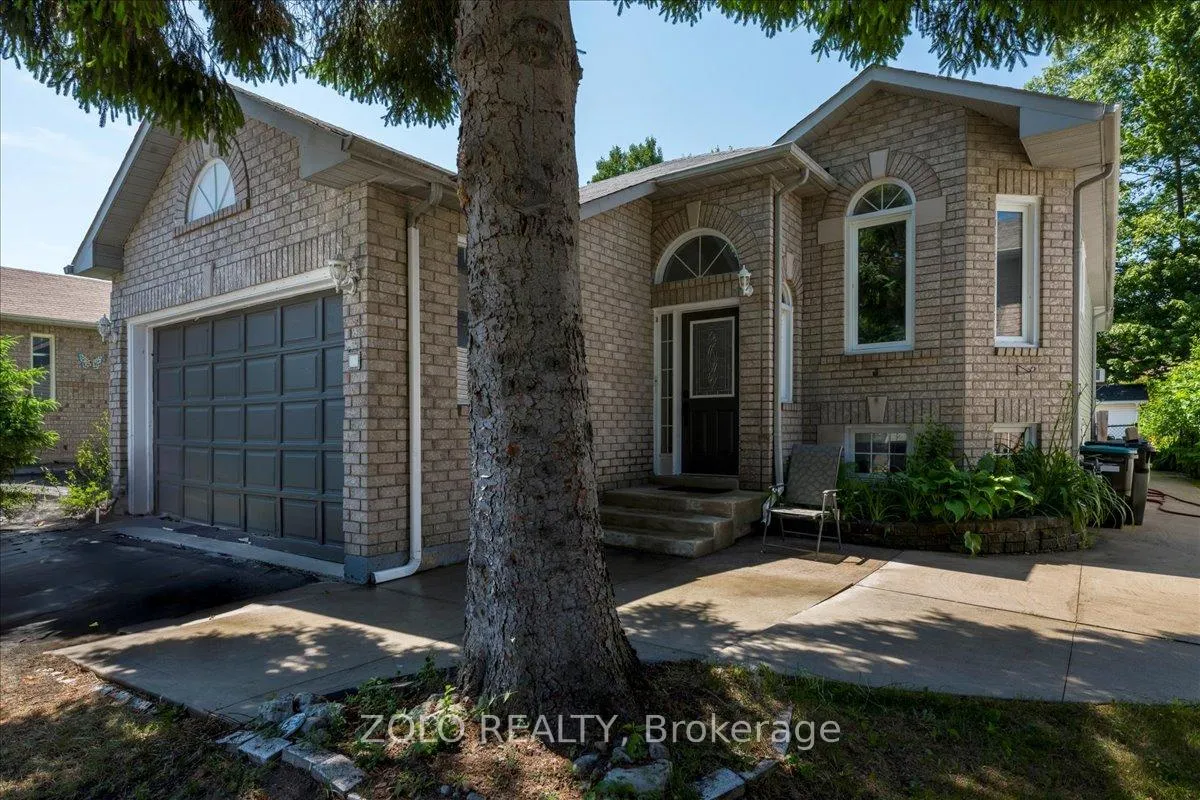 Photo 3 of 124 dyer Drive, Wasaga Beach — HOMEH