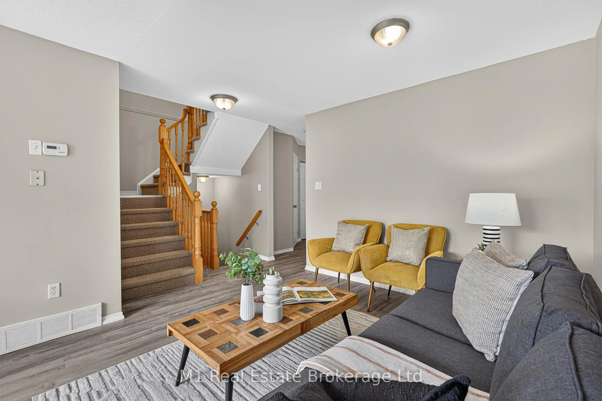 Photo 2 of 112 Chesterton Lane, Guelph, Grange Road — HOMEH