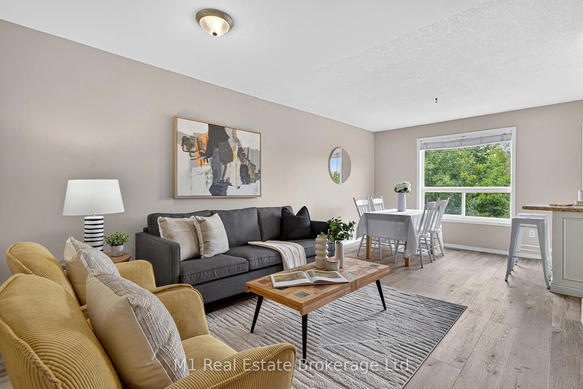Photo 3 of 112 Chesterton Lane, Guelph, Grange Road — HOMEH
