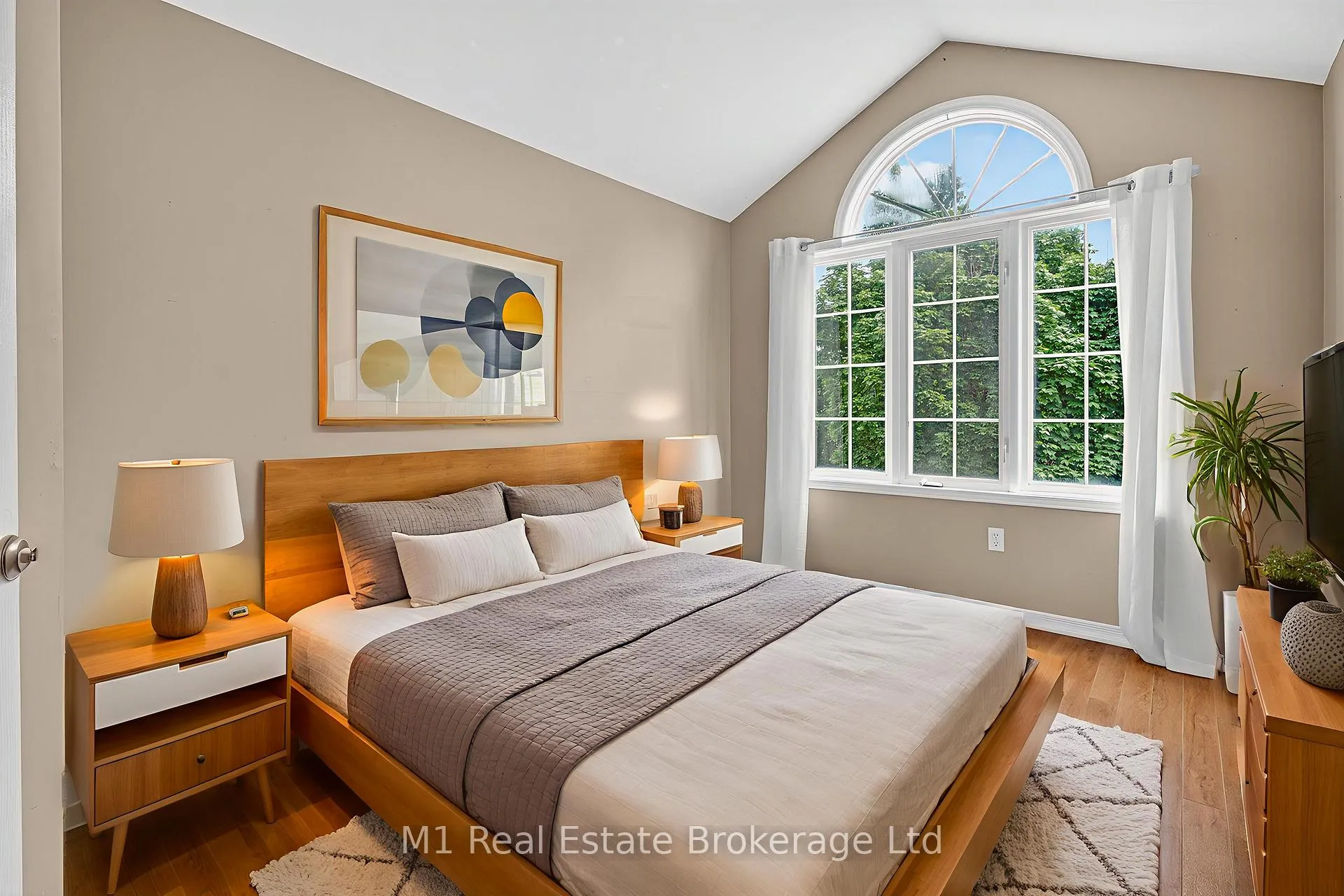 Photo 21 of 112 Chesterton Lane, Guelph, Grange Road — HOMEH