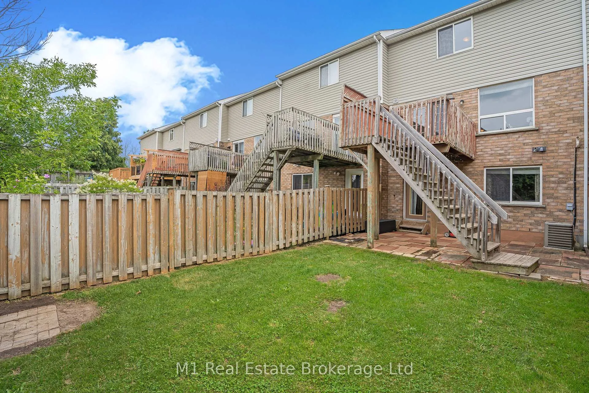 Photo 33 of 112 Chesterton Lane, Guelph, Grange Road — HOMEH
