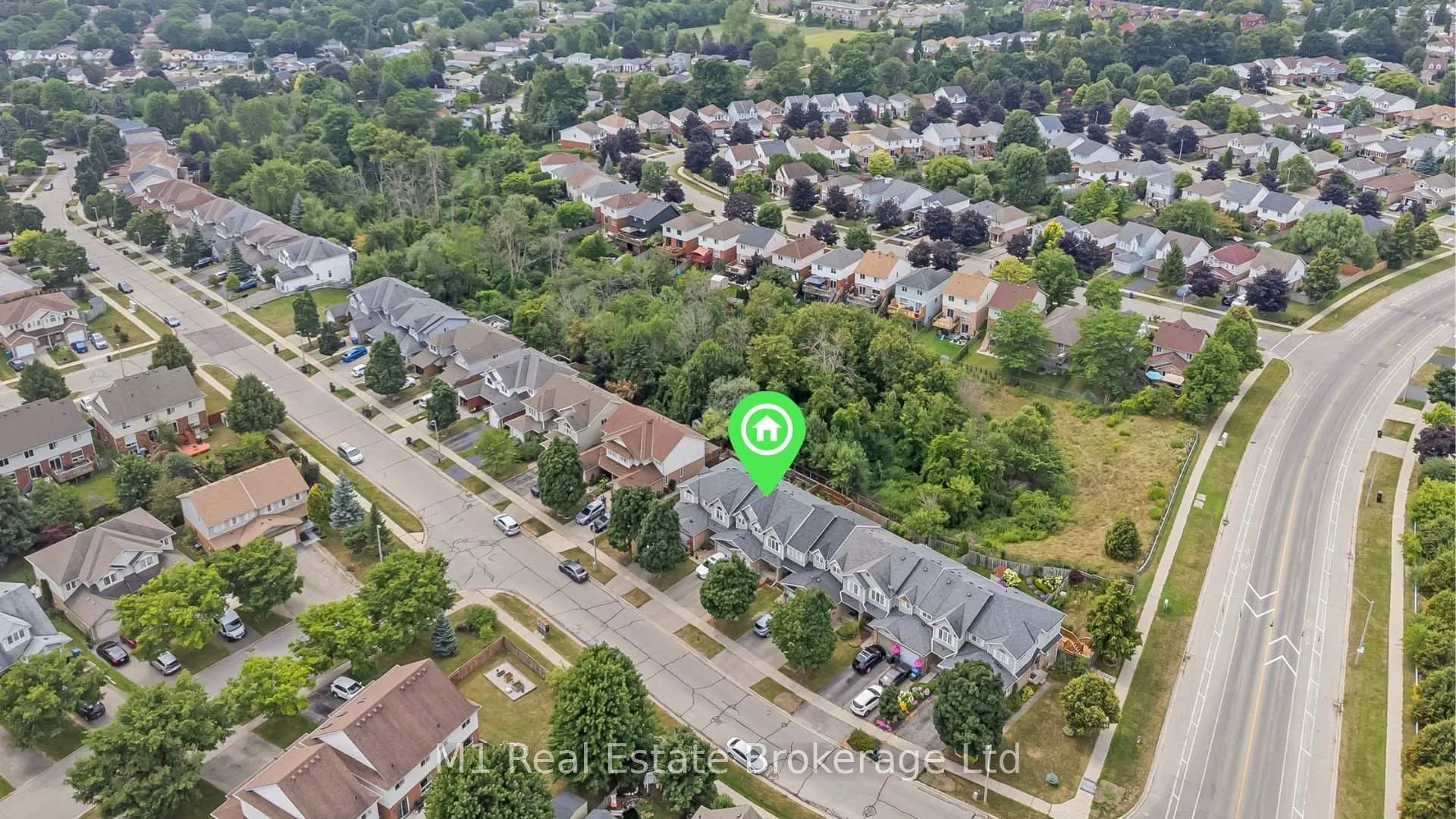 Photo 34 of 112 Chesterton Lane, Guelph, Grange Road — HOMEH