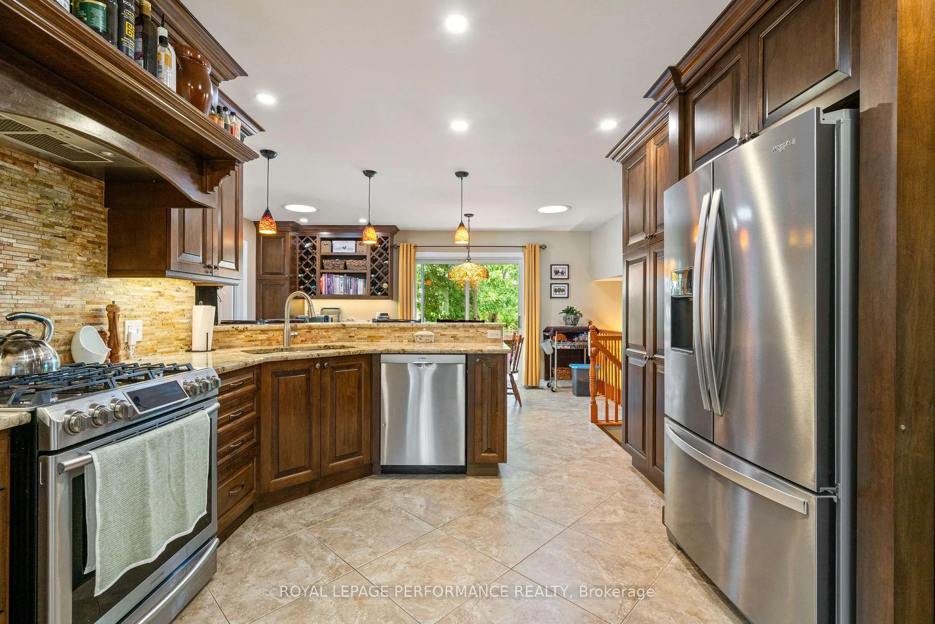 Photo 6 of 1639 Blakely Drive N, Cornwall — HOMEH