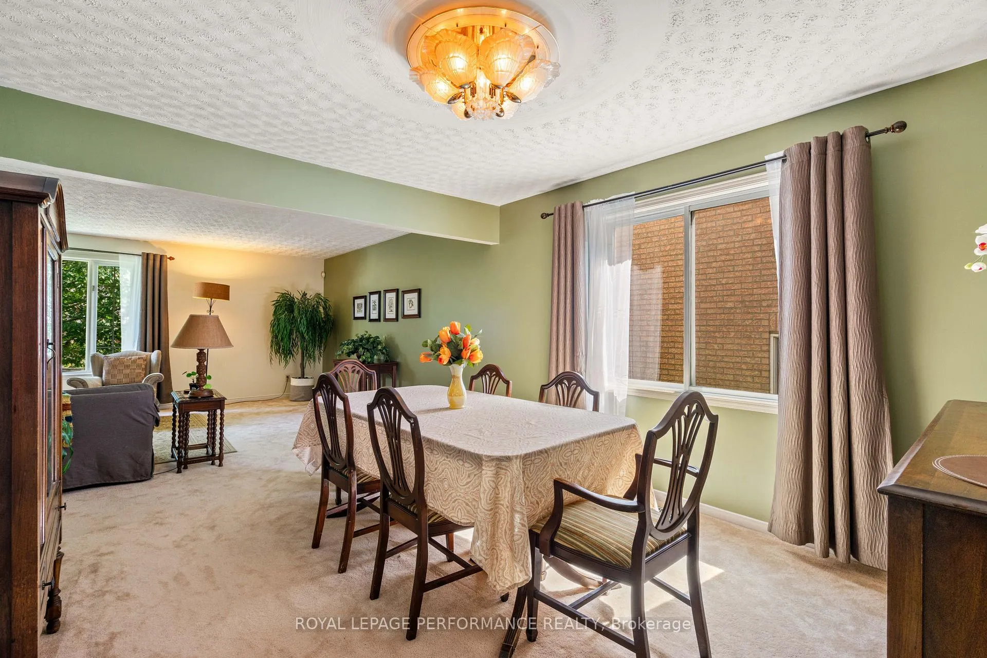 Photo 10 of 1639 Blakely Drive N, Cornwall — HOMEH