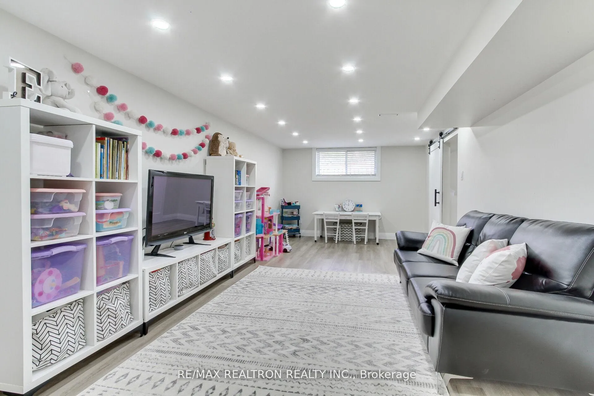 Photo 24 of 98 Everton Drive, Innisfil, Gilford — HOMEH