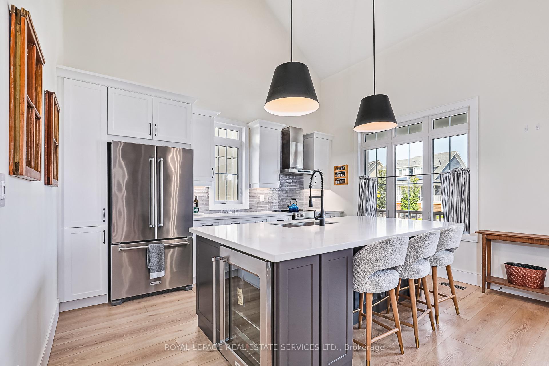 Photo 8 of 337 Yellow Birch Crescent, Blue Mountains — HOMEH