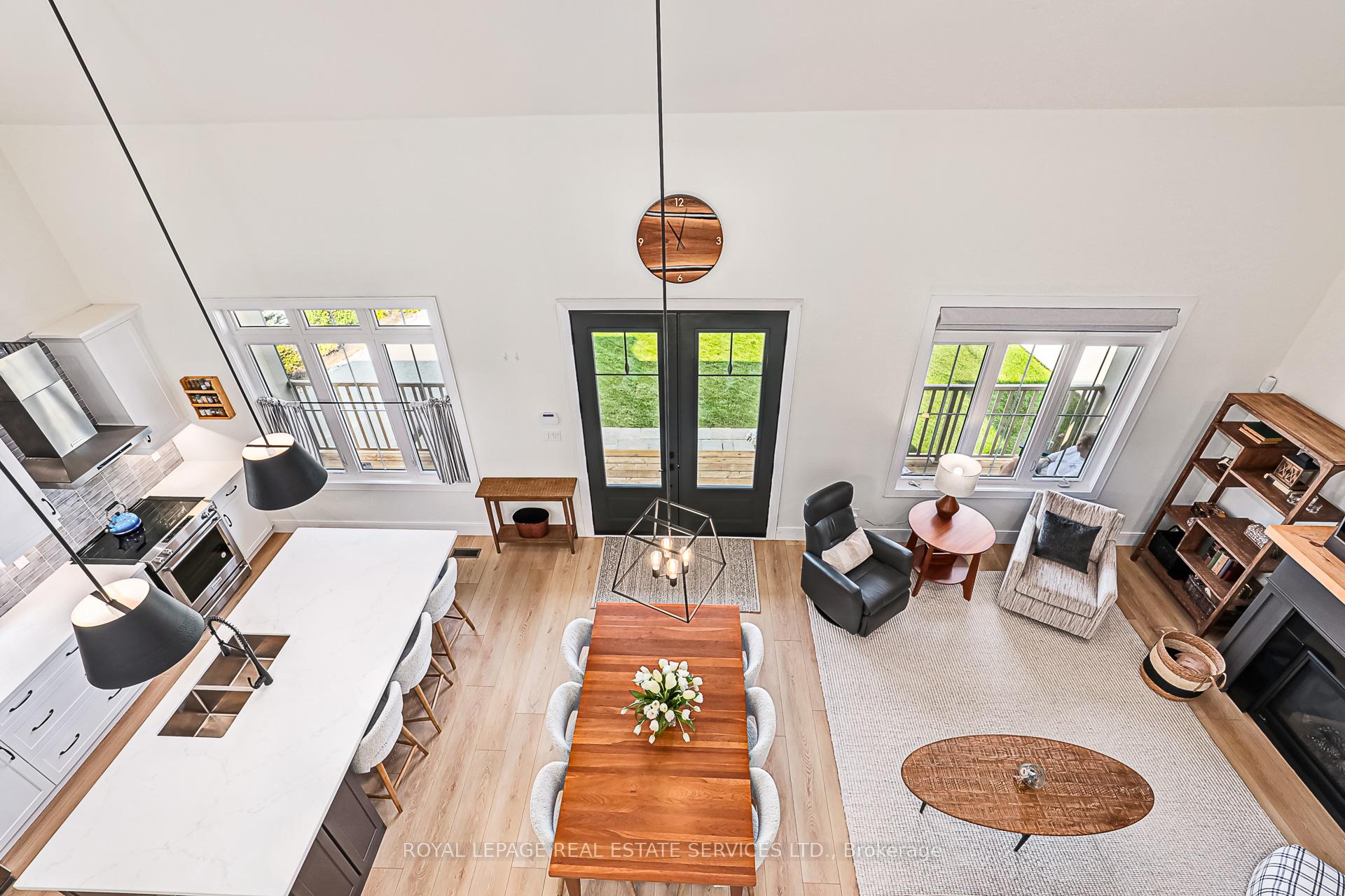 Photo 21 of 337 Yellow Birch Crescent, Blue Mountains — HOMEH