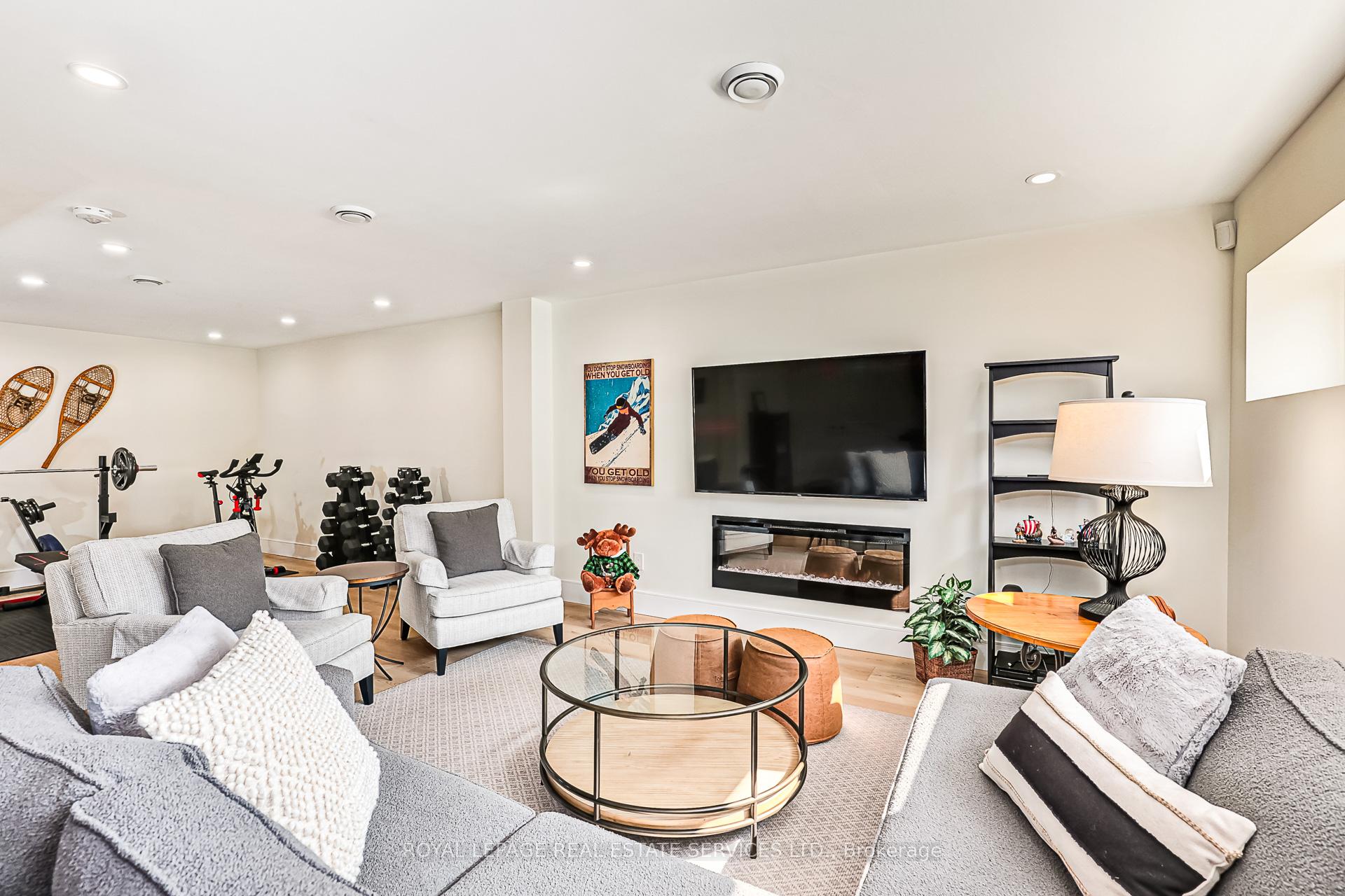 Photo 26 of 337 Yellow Birch Crescent, Blue Mountains — HOMEH