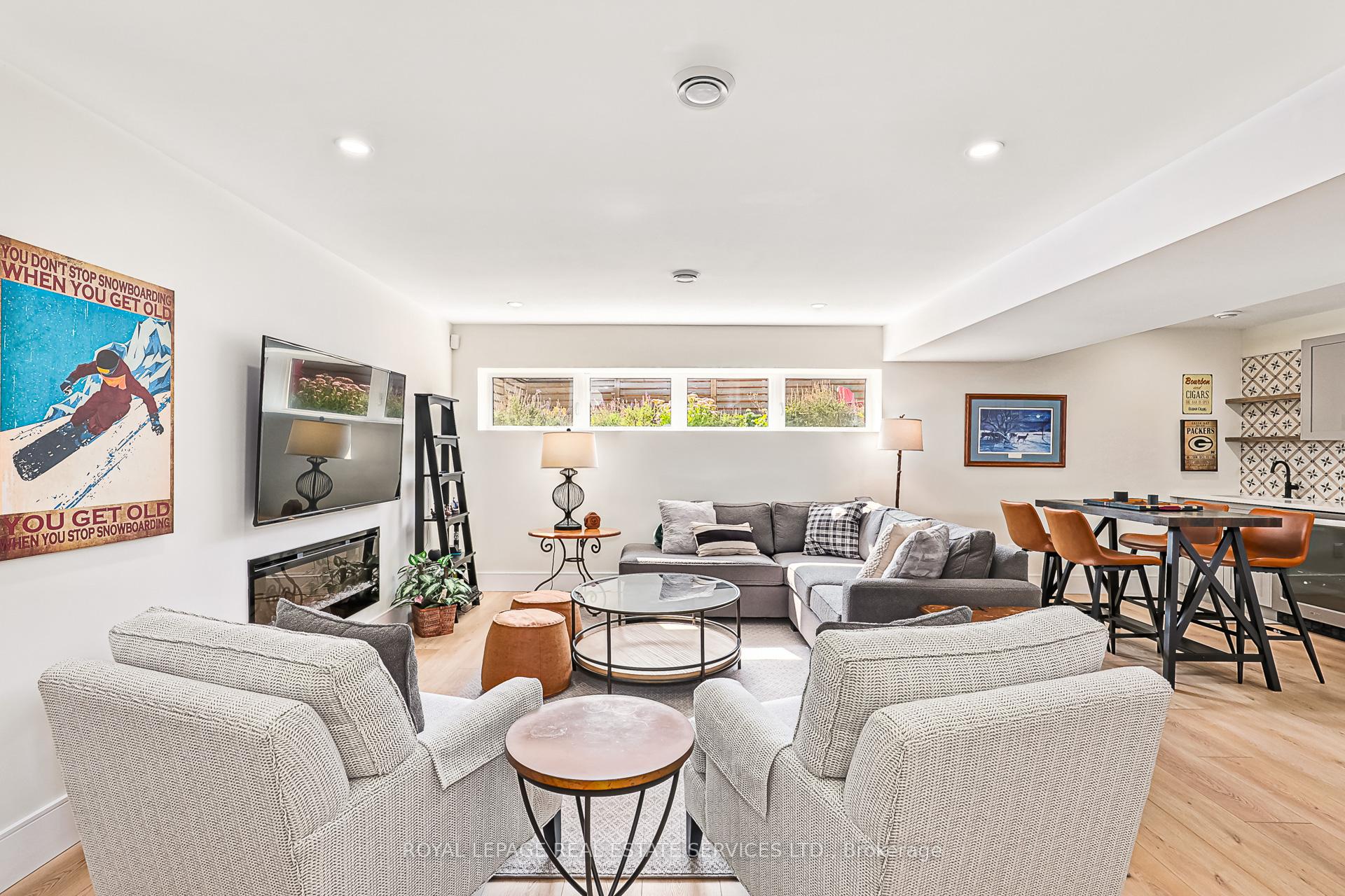 Photo 27 of 337 Yellow Birch Crescent, Blue Mountains — HOMEH