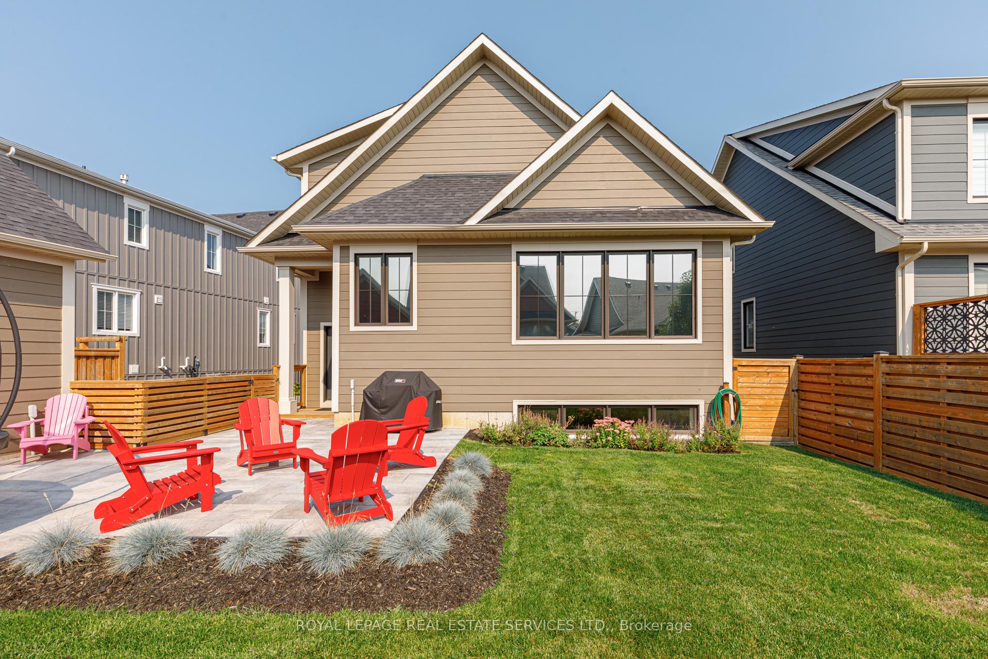 Photo 34 of 337 Yellow Birch Crescent, Blue Mountains — HOMEH