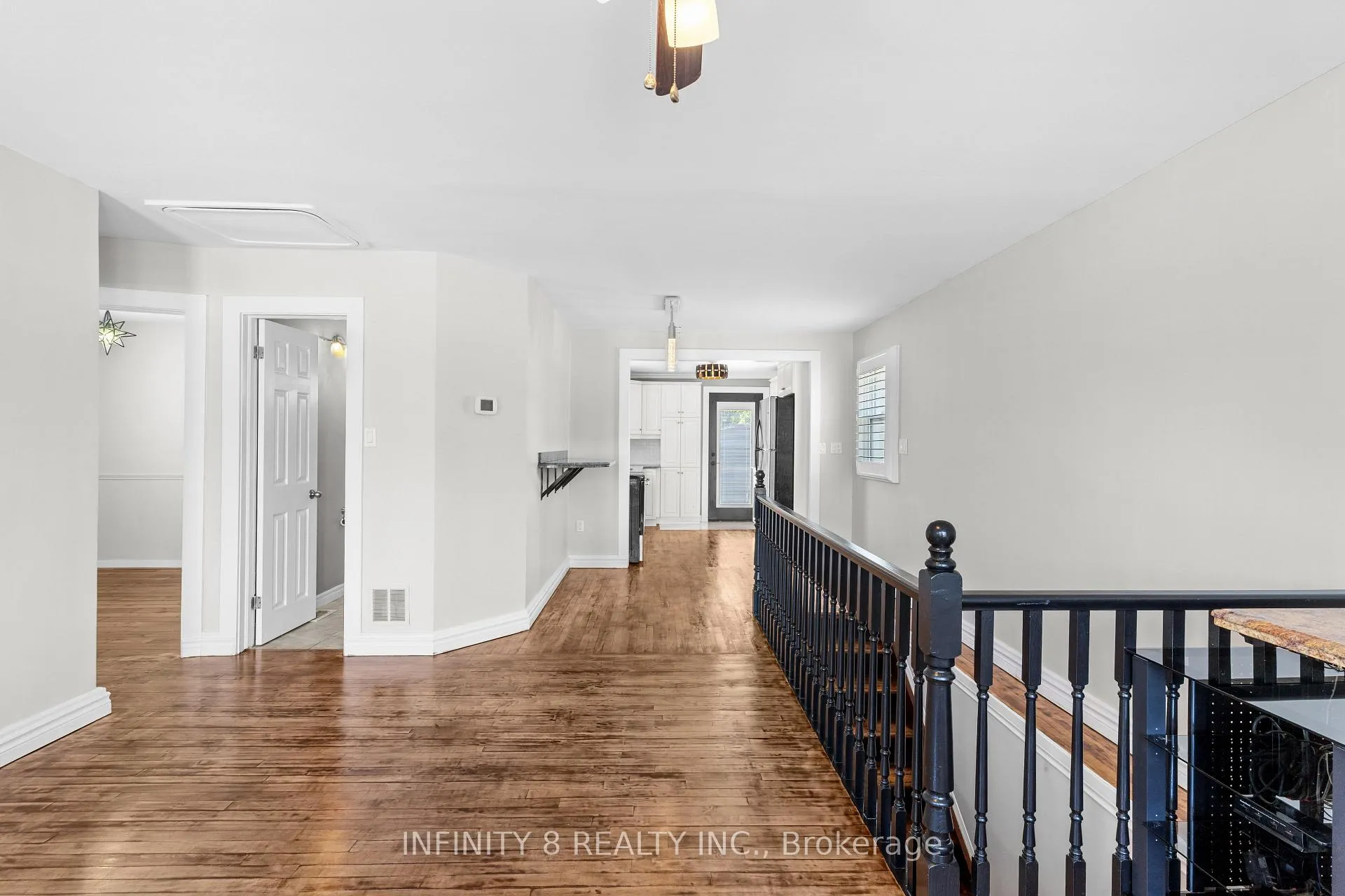 Photo 3 of 216 Beatrice Street, Welland, Lincoln/Crowland — HOMEH