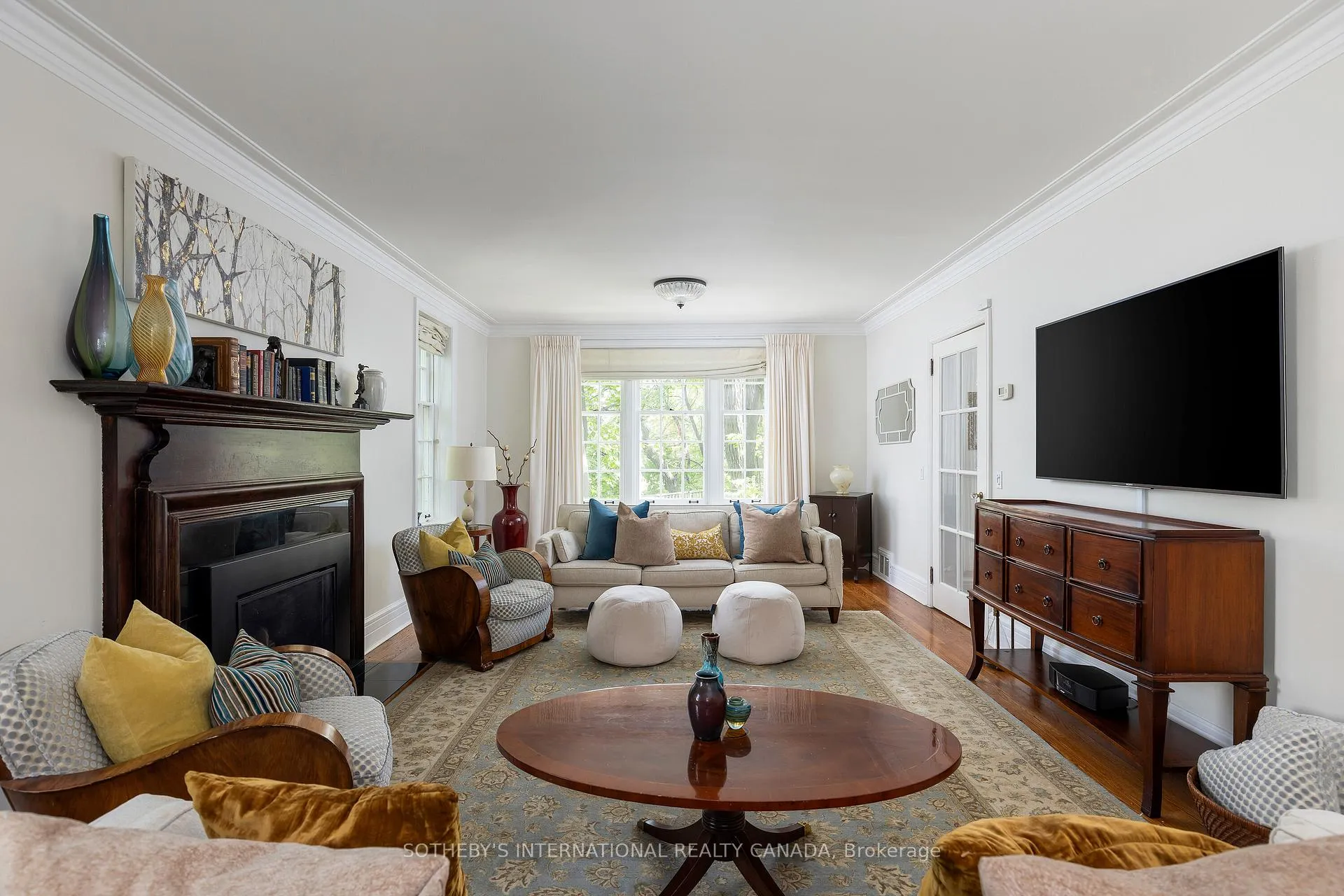 Photo 4 of 3 Mason Boulevard, Toronto, Bedford Park-Nortown — HOMEH
