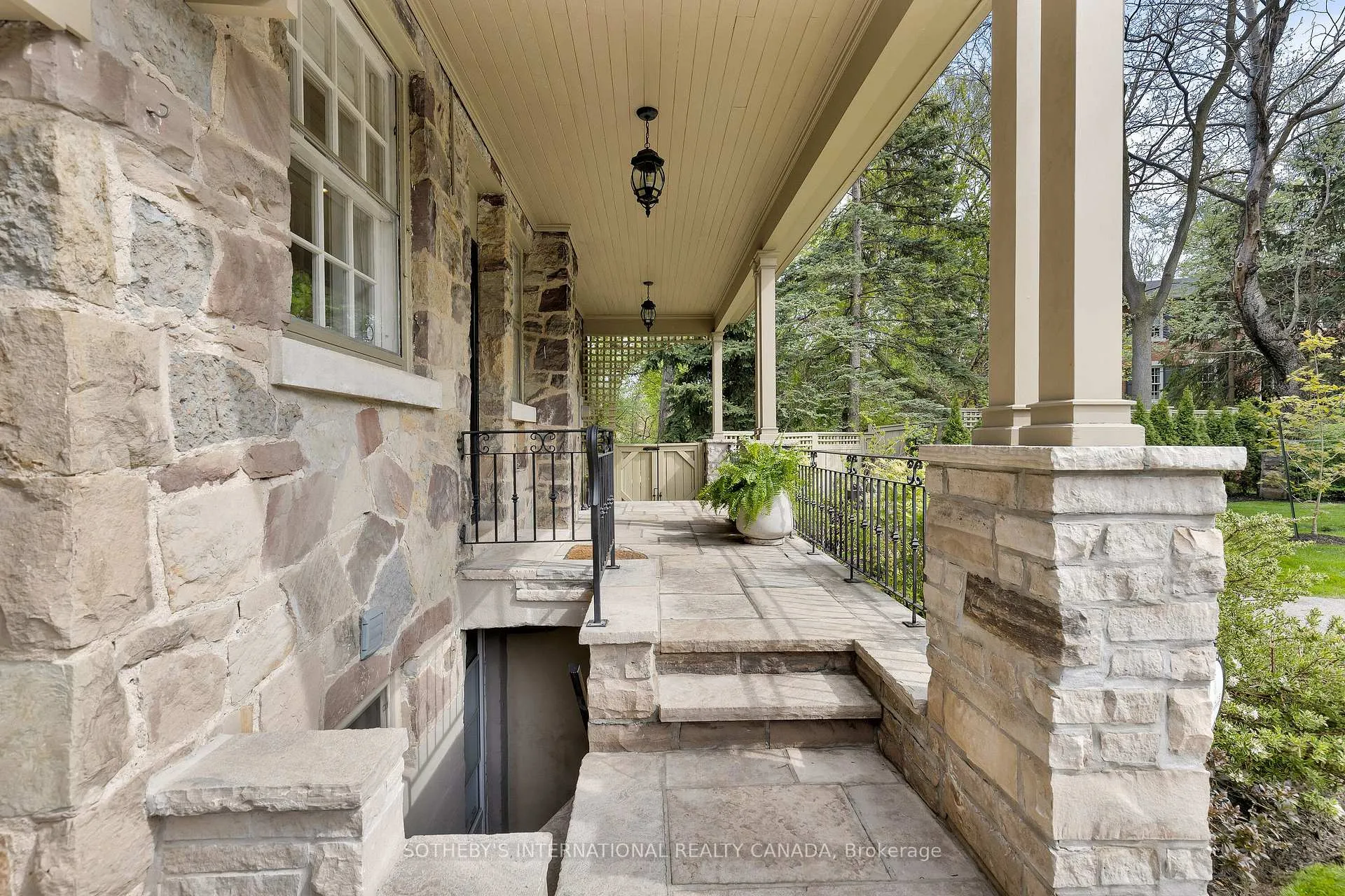 Photo 27 of 3 Mason Boulevard, Toronto, Bedford Park-Nortown — HOMEH