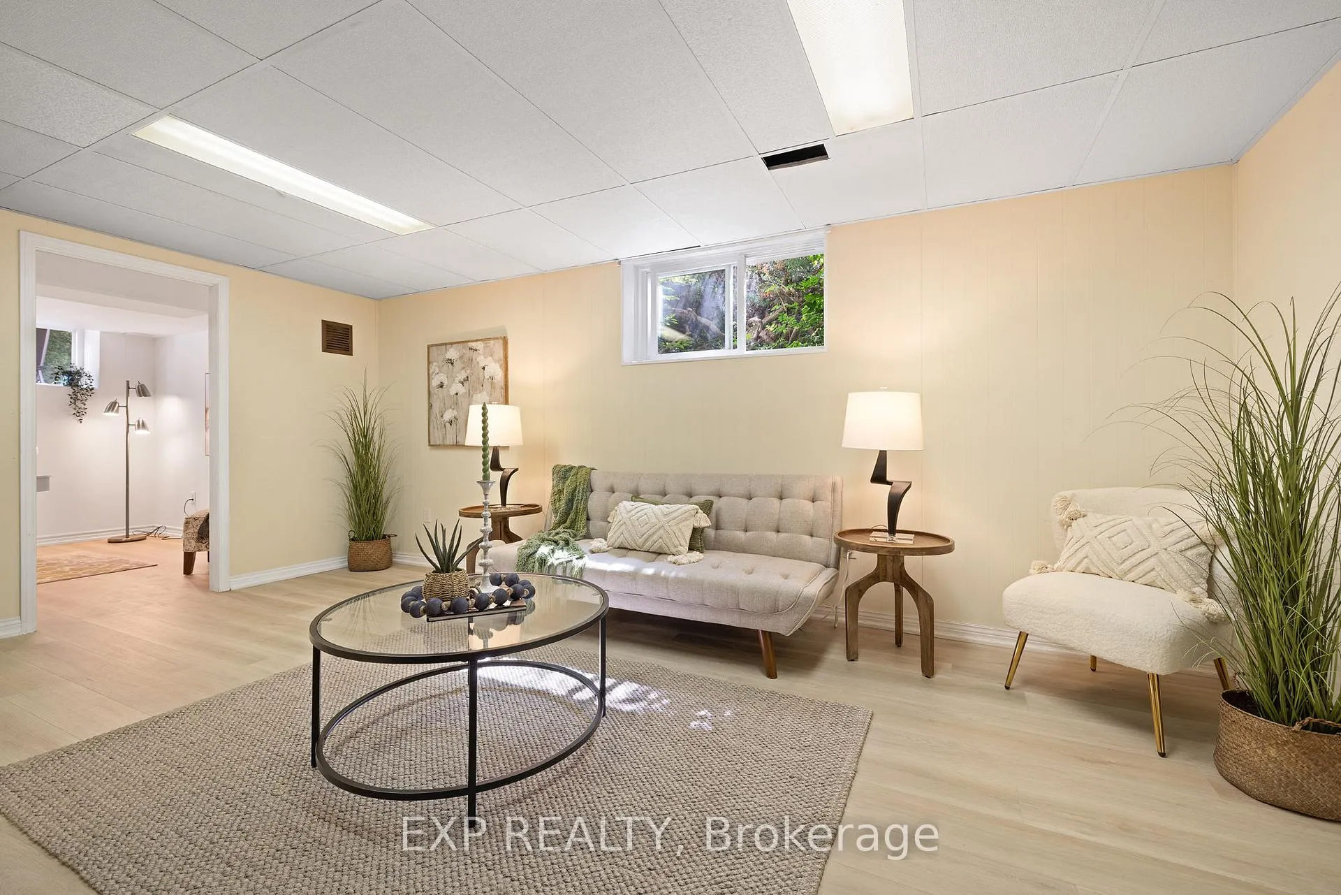 Photo 28 of 18 Nancy Court, Hamilton, Waterdown — HOMEH