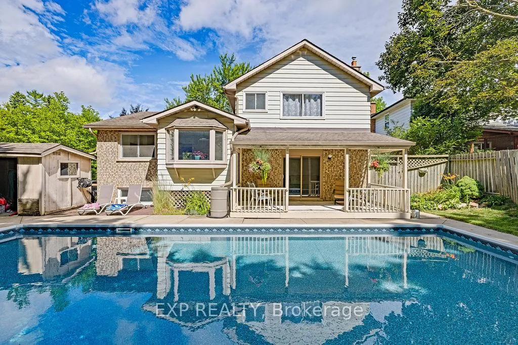 Photo 34 of 18 Nancy Court, Hamilton, Waterdown — HOMEH