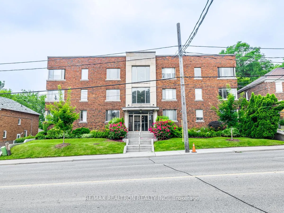 Photo 1 of Unit 104, 1840 Bathurst Street, Toronto, Humewood-Cedarvale — HOMEH