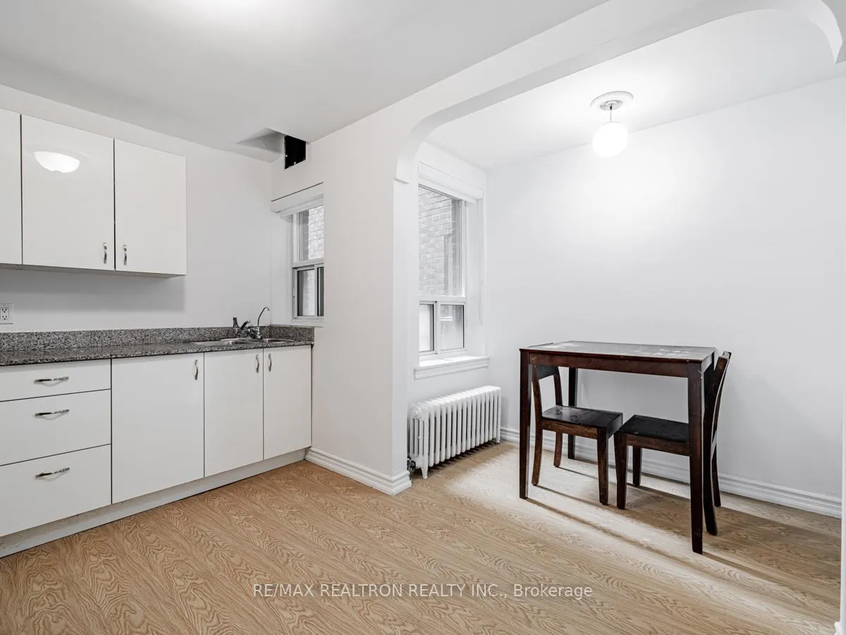 Photo 6 of Unit 104, 1840 Bathurst Street, Toronto, Humewood-Cedarvale — HOMEH