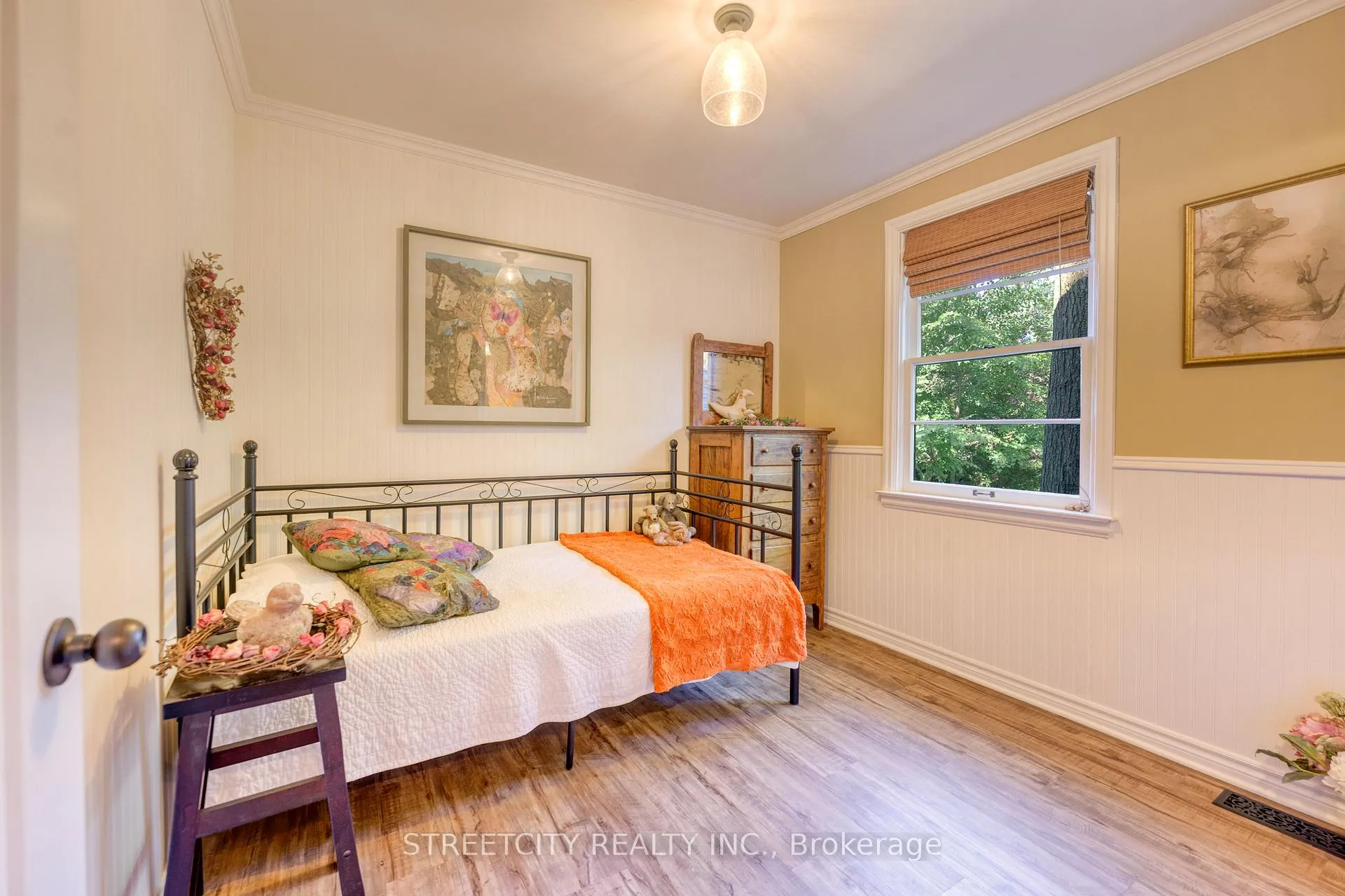 Photo 29 of 1358 Spartan Avenue, Sarnia — HOMEH
