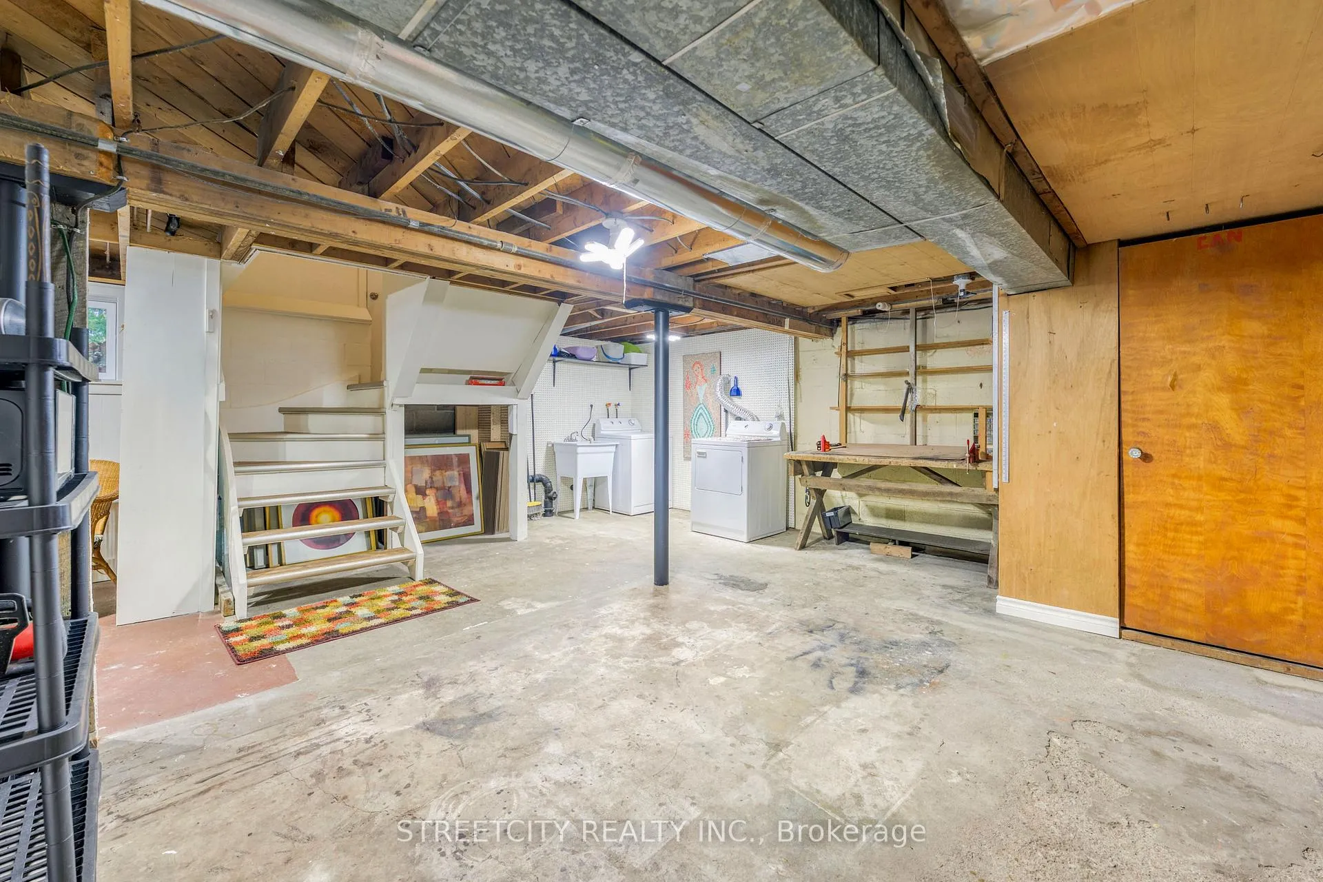 Photo 36 of 1358 Spartan Avenue, Sarnia — HOMEH