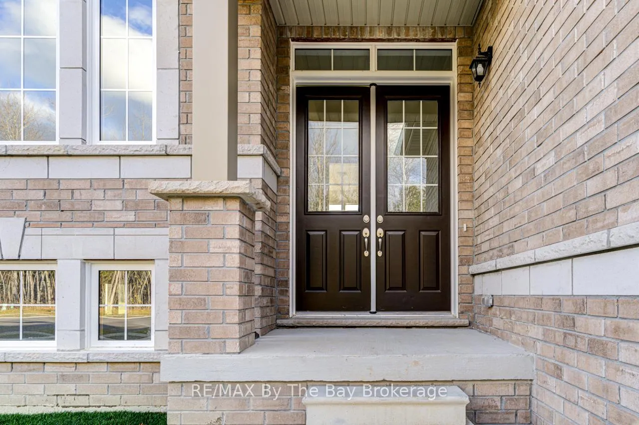 Photo 3 of 162 Mapleside Drive, Wasaga Beach — HOMEH