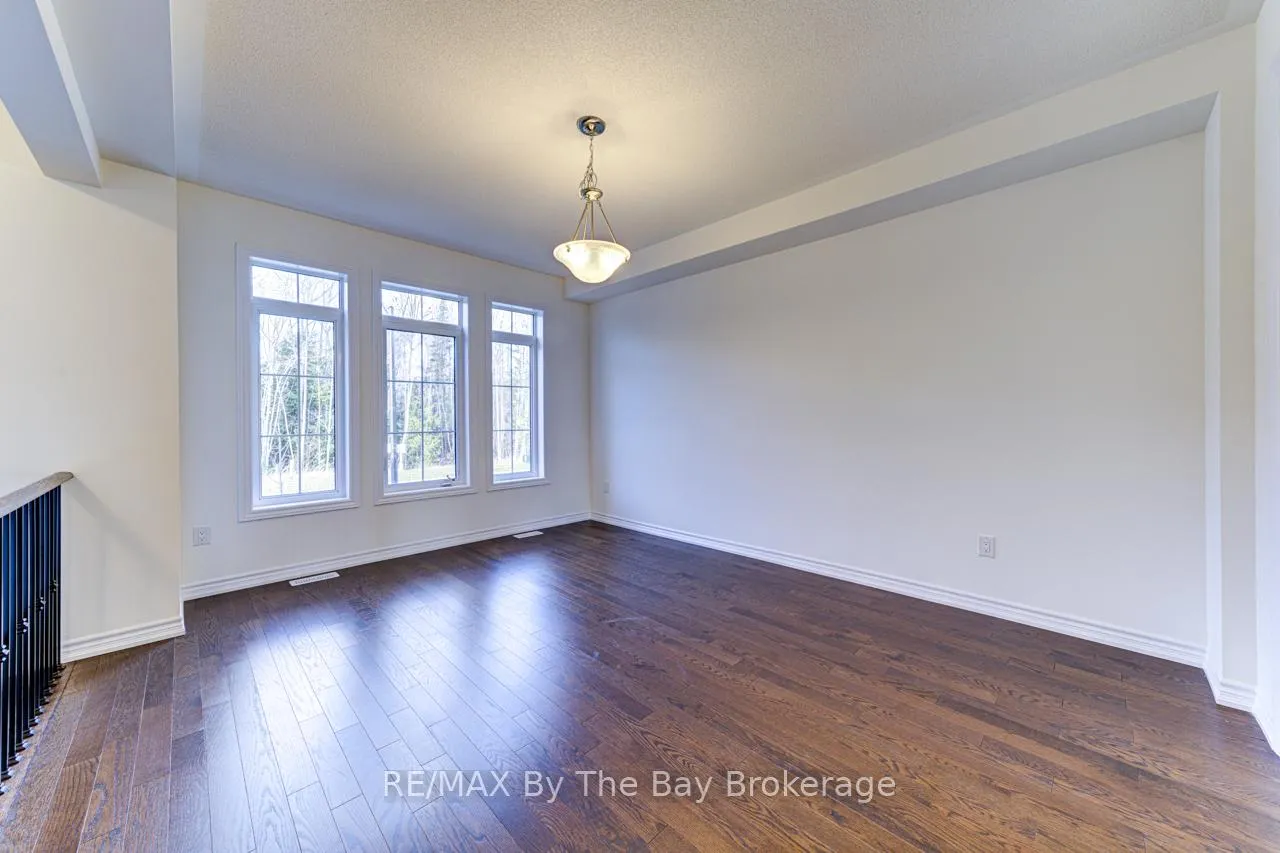 Photo 6 of 162 Mapleside Drive, Wasaga Beach — HOMEH