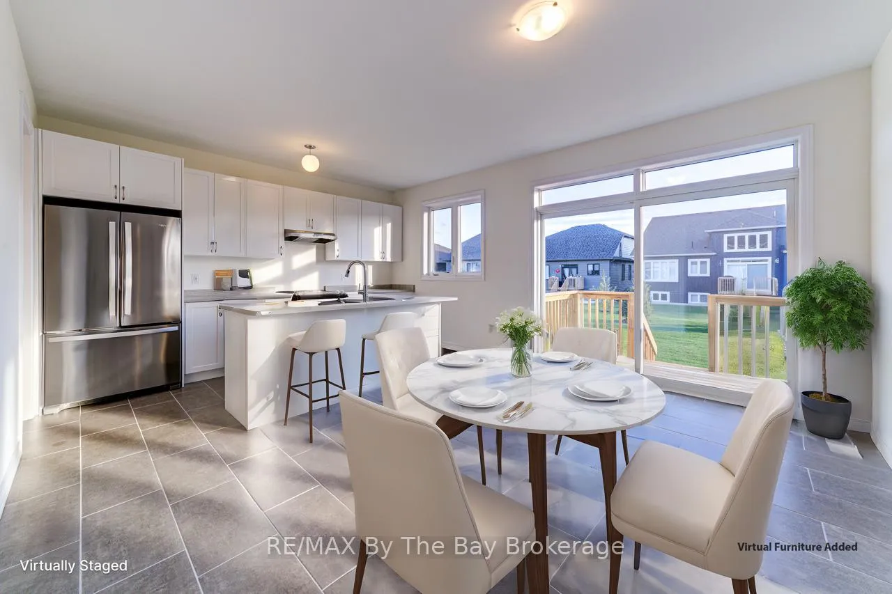 Photo 12 of 162 Mapleside Drive, Wasaga Beach — HOMEH