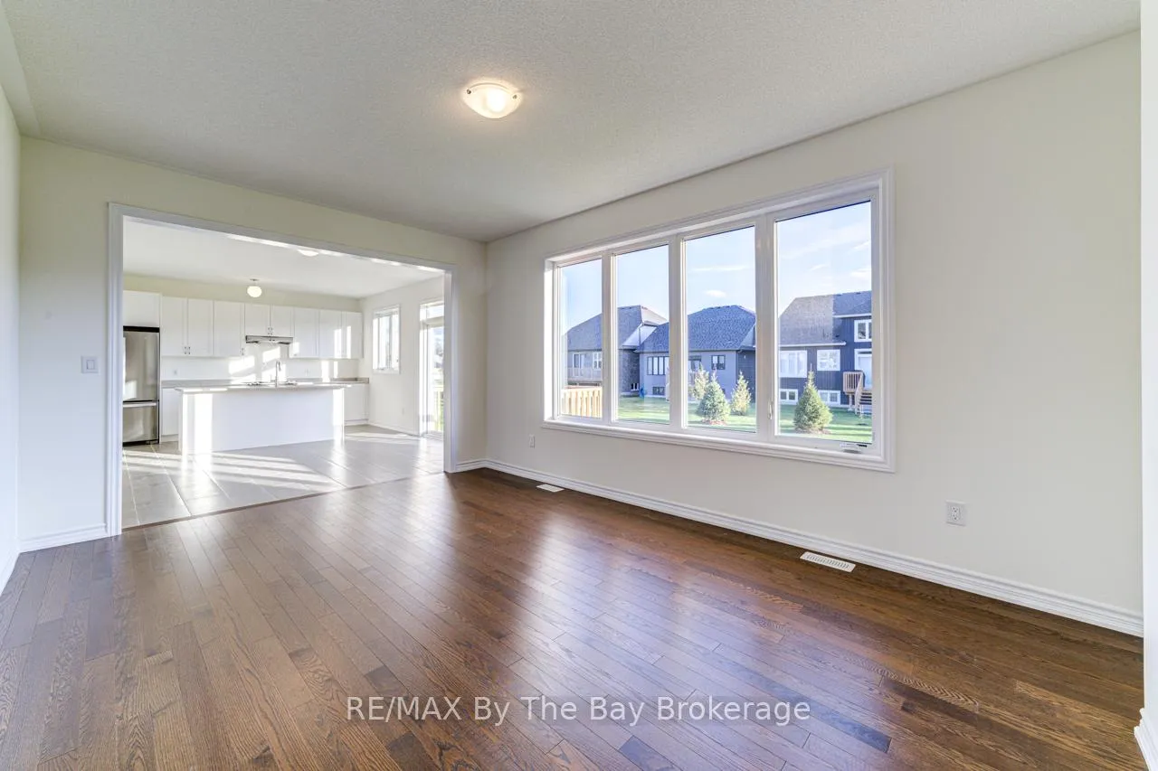 Photo 22 of 162 Mapleside Drive, Wasaga Beach — HOMEH