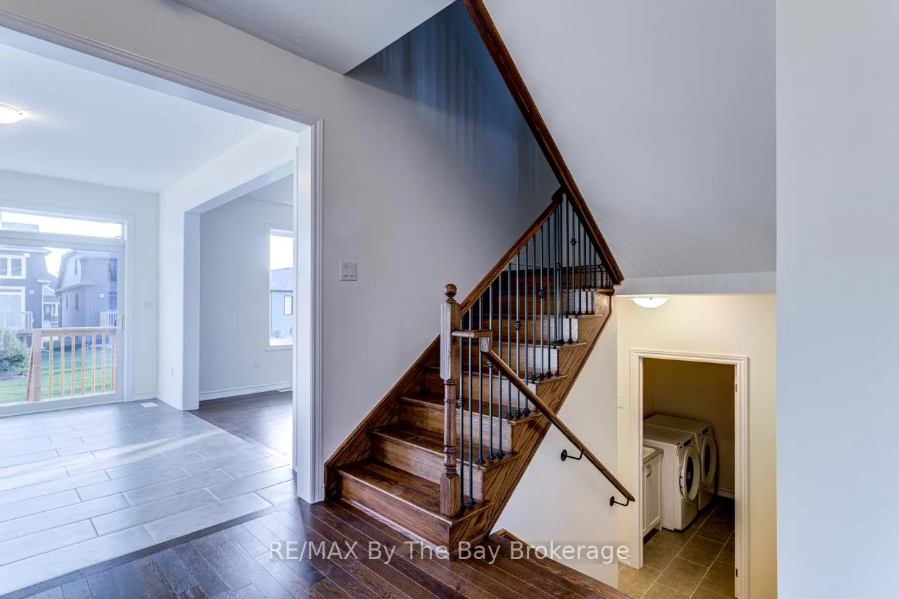 Photo 23 of 162 Mapleside Drive, Wasaga Beach — HOMEH