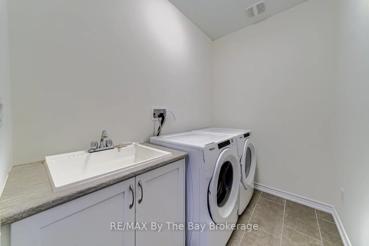 Photo 24 of 162 Mapleside Drive, Wasaga Beach — HOMEH