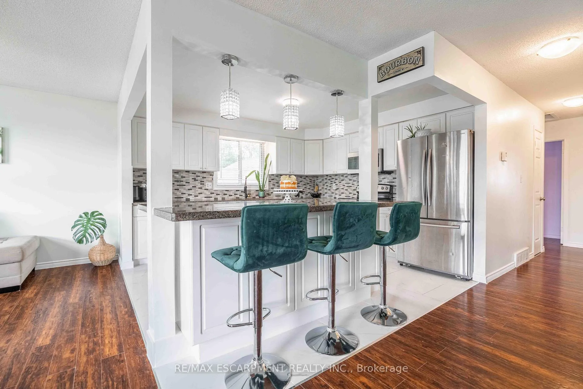 Photo 11 of 1017 Stone Church Road, Hamilton, Quinndale — HOMEH