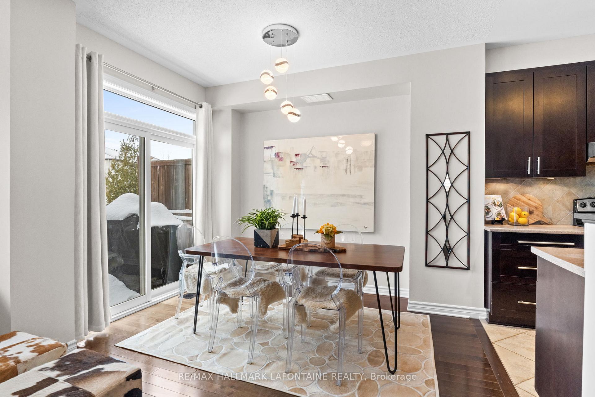 Photo 11 of 122 Flat Sedge Crescent, Ottawa, Blossom Park/Kemp Park/Findlay Creek — HOMEH