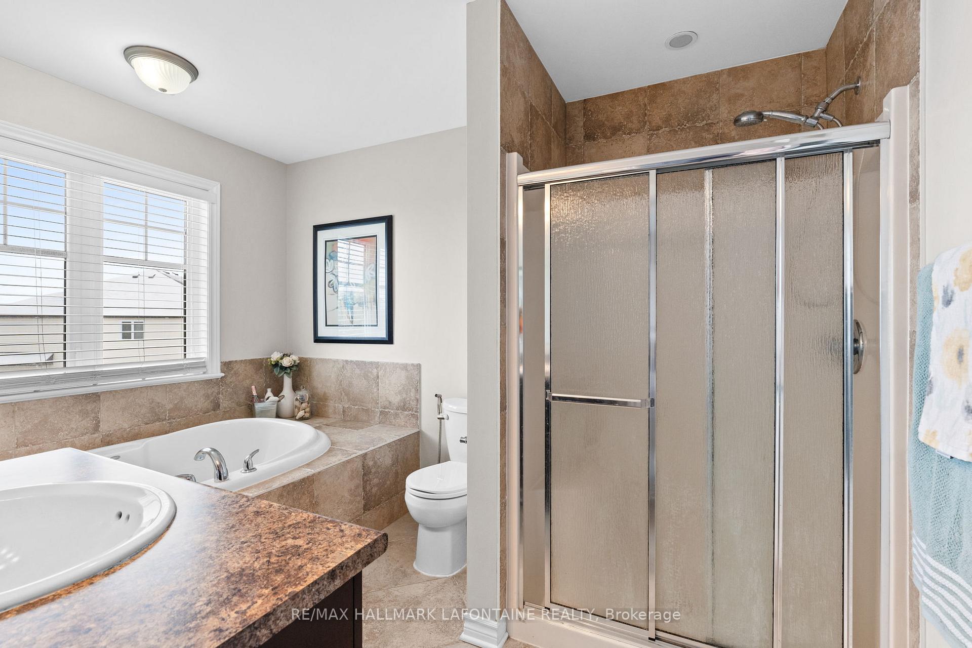 Photo 20 of 122 Flat Sedge Crescent, Ottawa, Blossom Park/Kemp Park/Findlay Creek — HOMEH