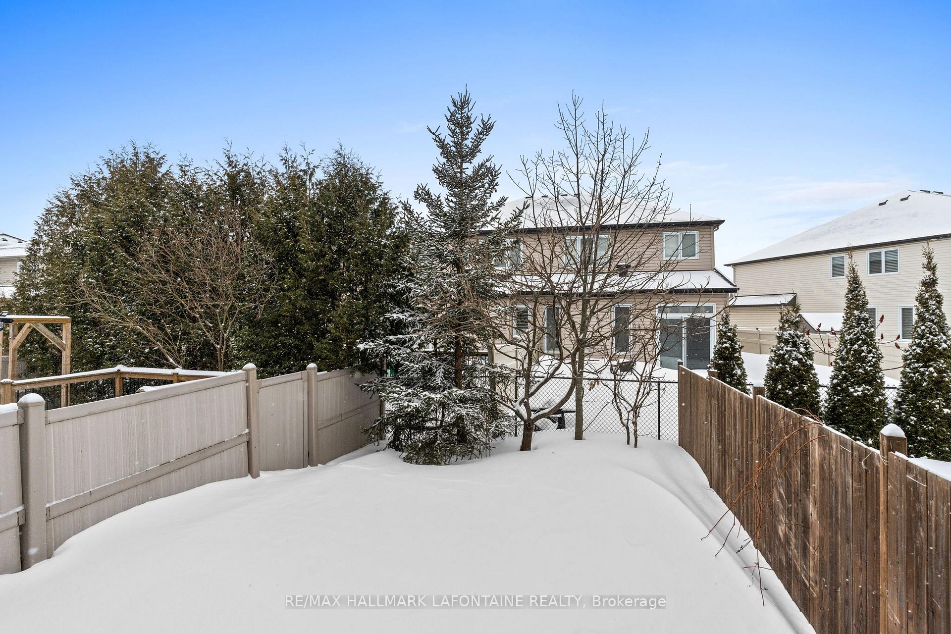Photo 30 of 122 Flat Sedge Crescent, Ottawa, Blossom Park/Kemp Park/Findlay Creek — HOMEH