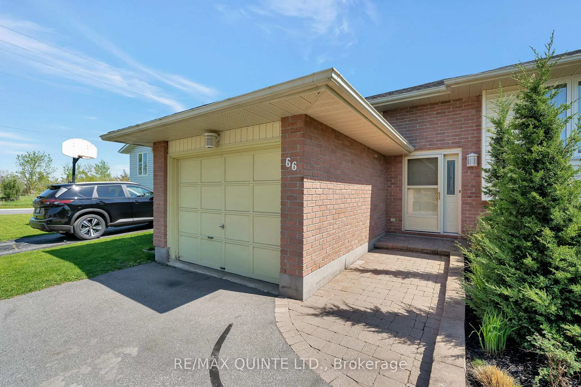 Photo 7 of 66 Bogart Crescent, Belleville, Belleville Ward — HOMEH