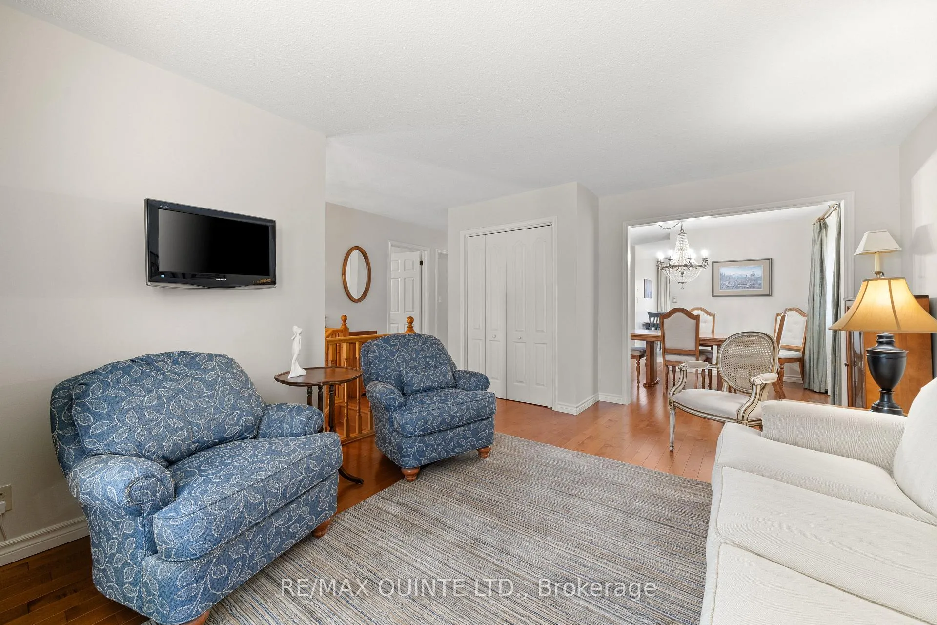 Photo 12 of 66 Bogart Crescent, Belleville, Belleville Ward — HOMEH