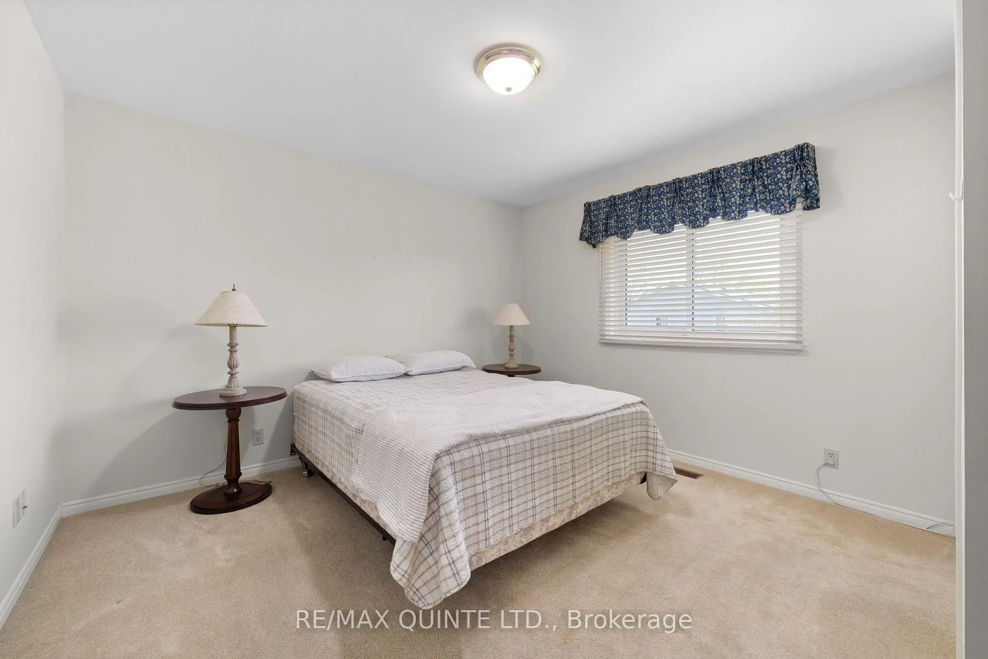 Photo 20 of 66 Bogart Crescent, Belleville, Belleville Ward — HOMEH