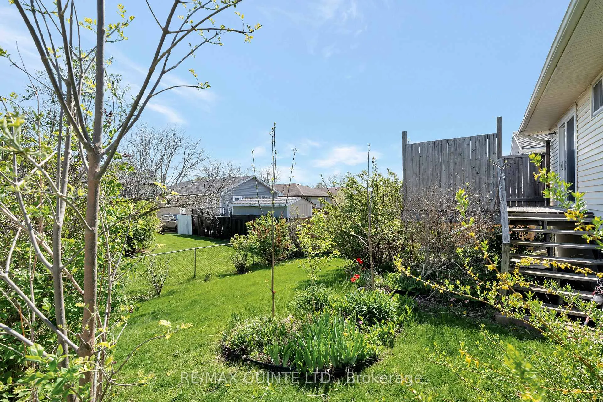 Photo 39 of 66 Bogart Crescent, Belleville, Belleville Ward — HOMEH