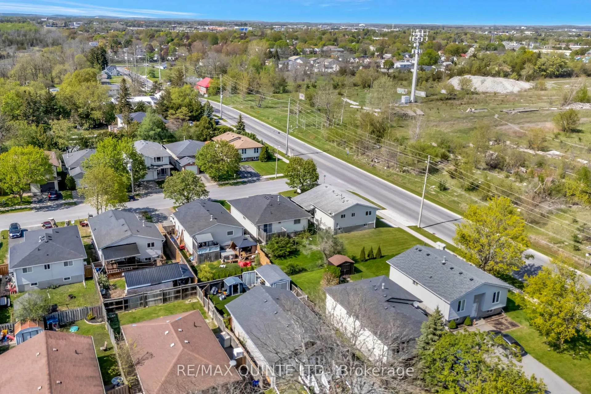 Photo 44 of 66 Bogart Crescent, Belleville, Belleville Ward — HOMEH